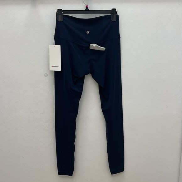 Lululemon legging - Picture 2 of 3